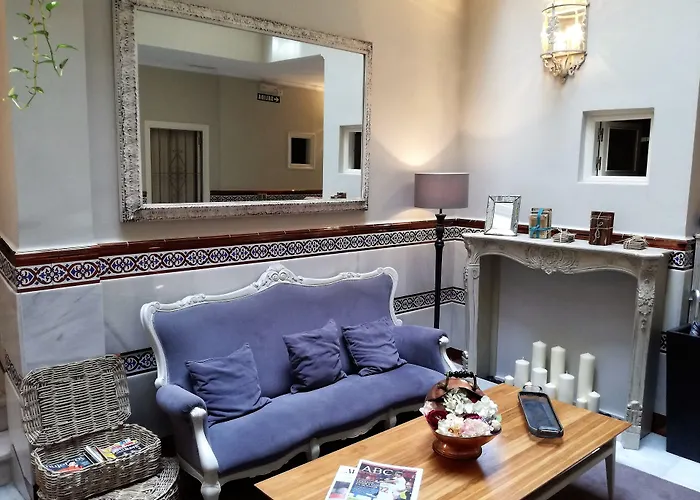 Le Petit ParisHotel Seville